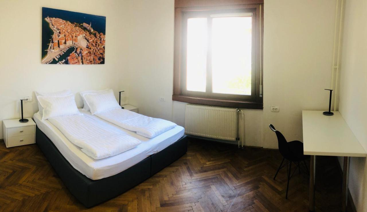 לובליאנה Huge Bbq Garden 2, Spacious Flat, Ac, Free Parking 2 מראה חיצוני תמונה